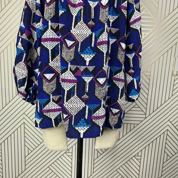 Yumi Kim Isi Geometric Smocked Button Front Printed Blouse Print Size US Medium - Picture 8 of 11